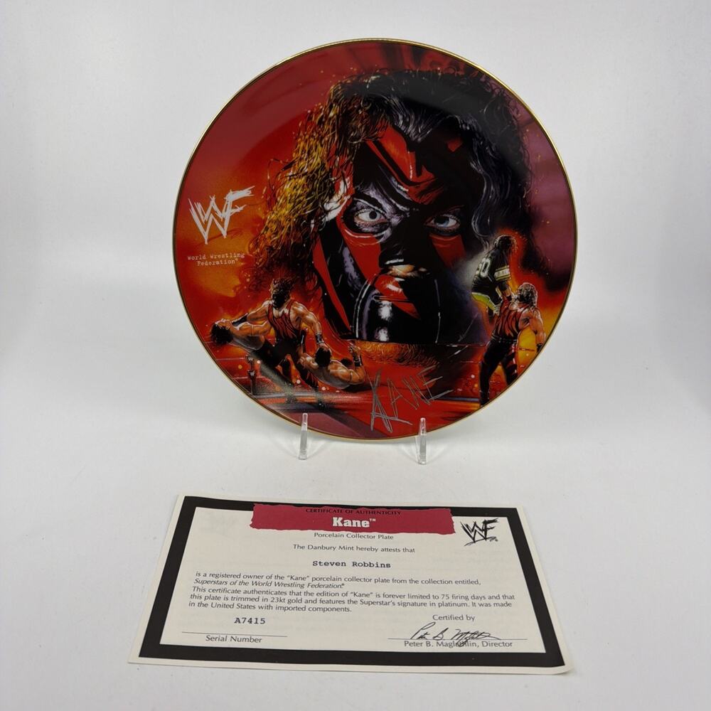 Danbury Mint WWF Kane Collector Plate Limited Edition 23kt Gold Trim Porcelain